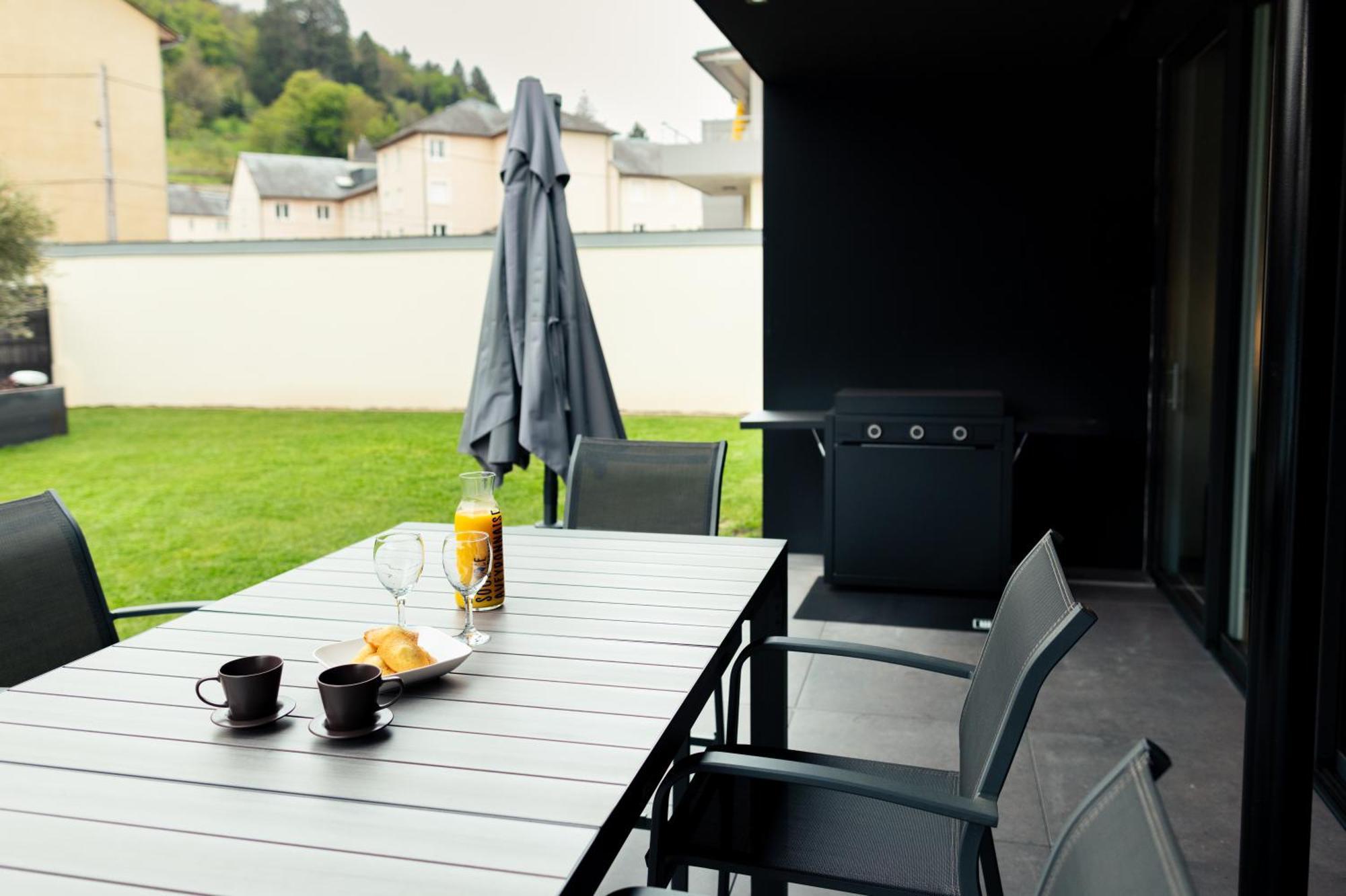 La Villa Cosy Еспалион Екстериор снимка